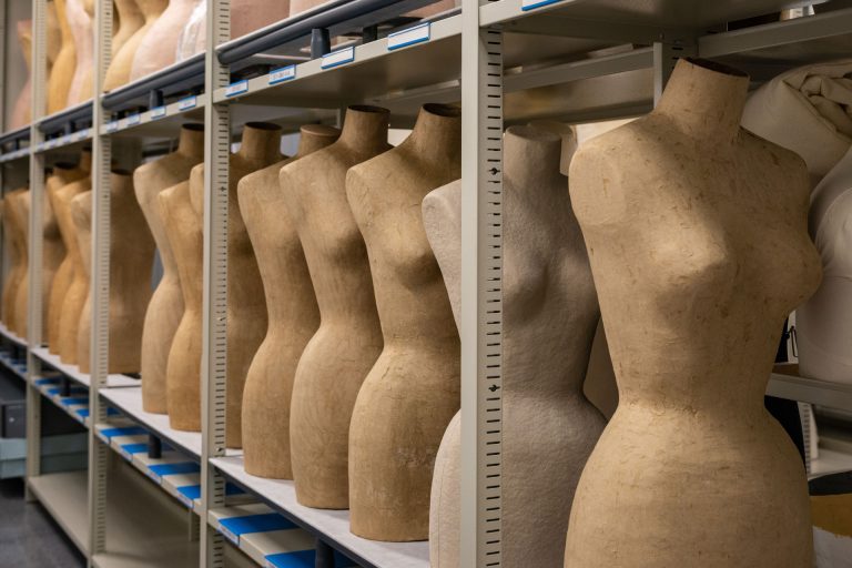 museutextil-bodyteca_1