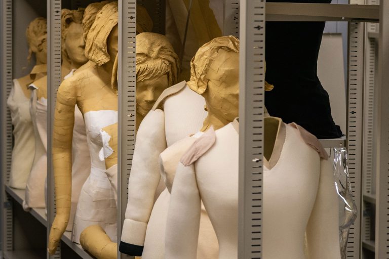 museutextil-bodyteca_2