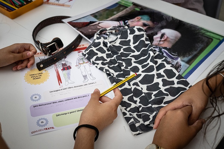 Imatge activitat "Moda en transició (dels anys 70 als 90)"